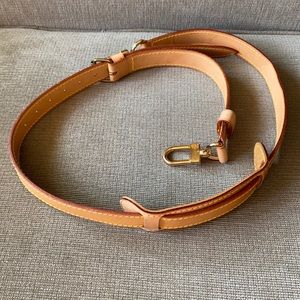 Louis Vuitton shoulder strap